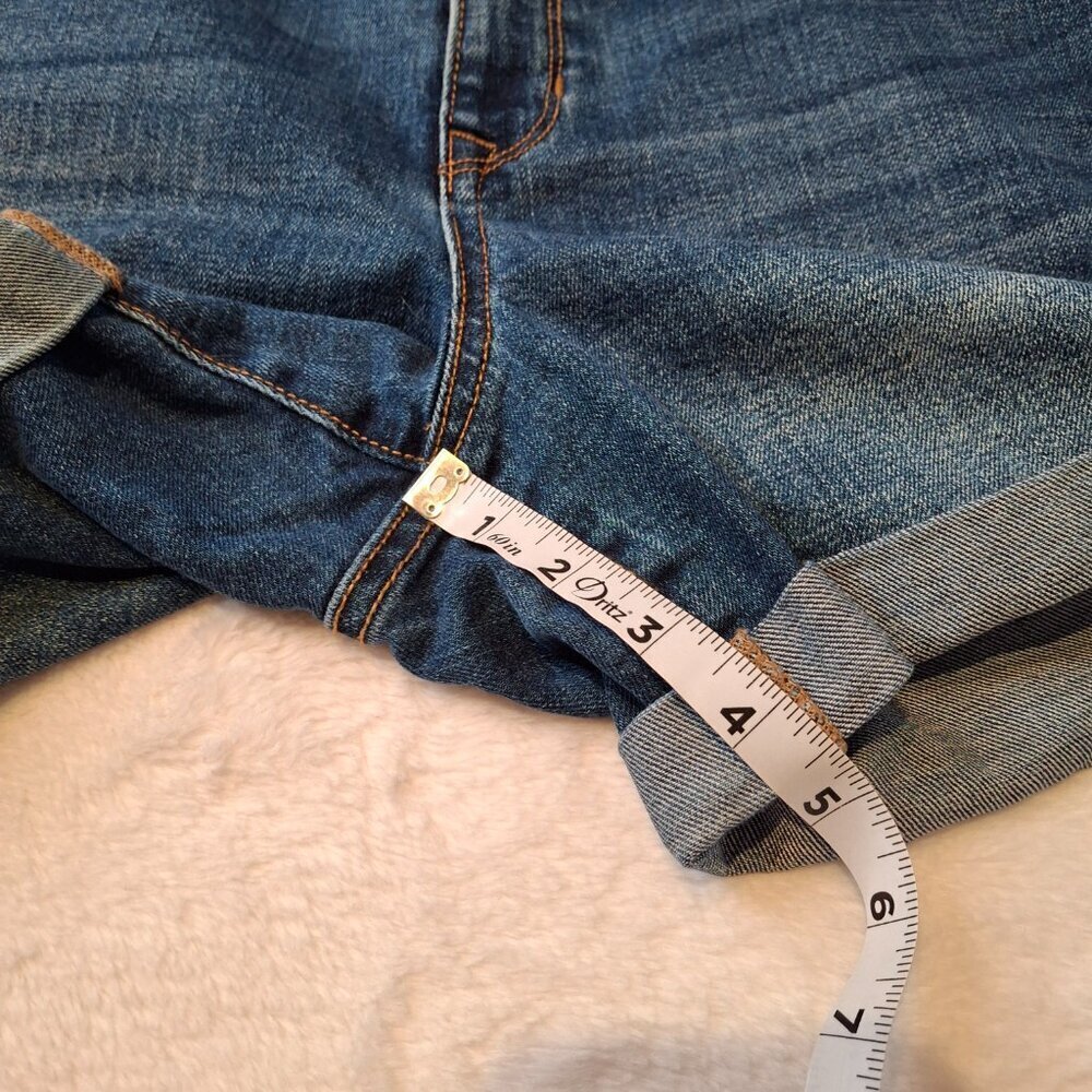 Old Navy Denim Shorts Sz 10 Medium Wash Mid Rise 4.5 inch Western Cowgirl - Picture 11 of 13